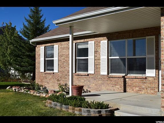 5th image of 1617 S Oakview Ln