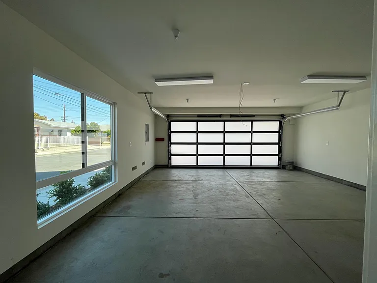 116 W Marshall St #A-F — Photo 4