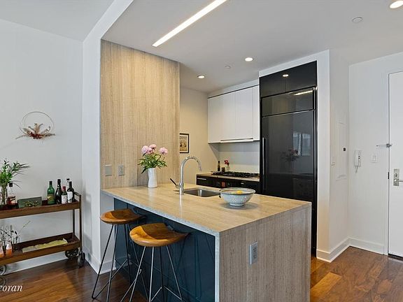 3rd image of 2 Northside Piers APT 4C