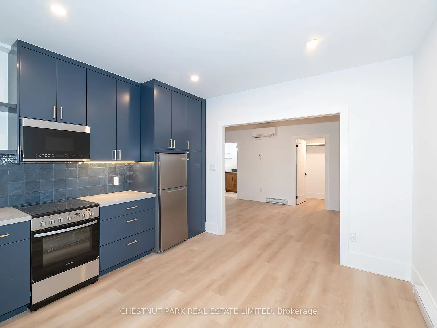 1 bed, $2,200 — Photo 4