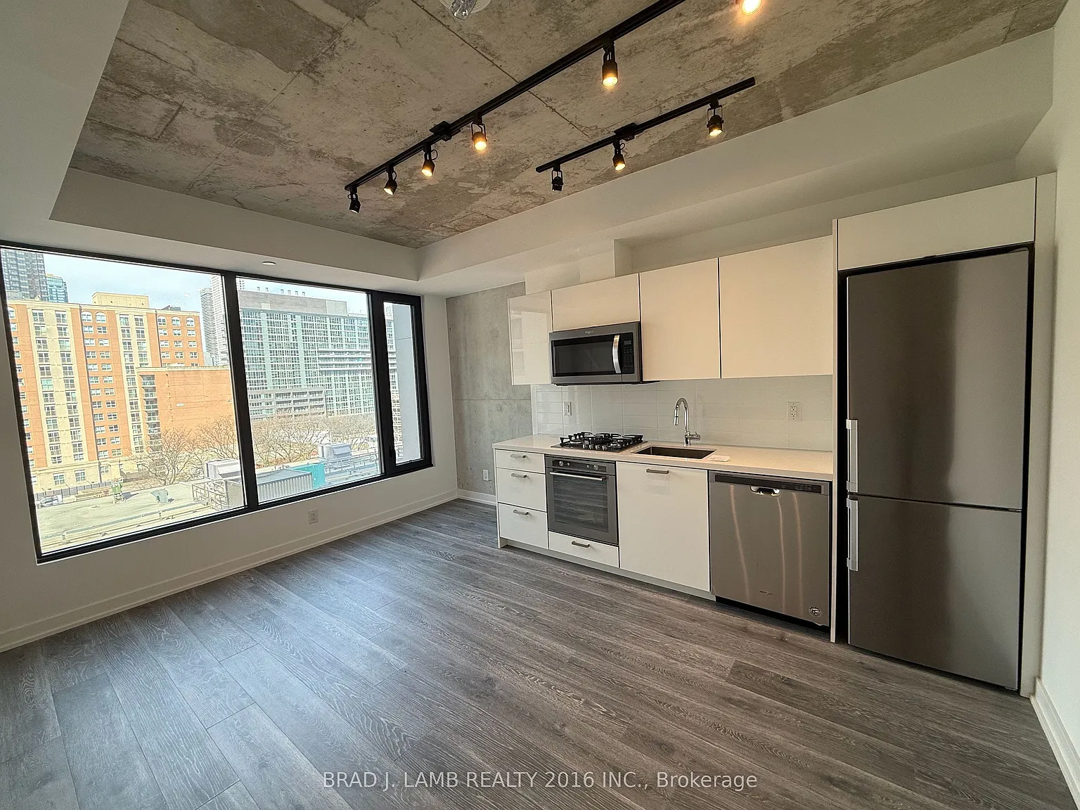1 bed, $2,150 — Photo 4