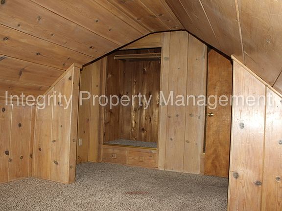 4th image of 13411 C St S
