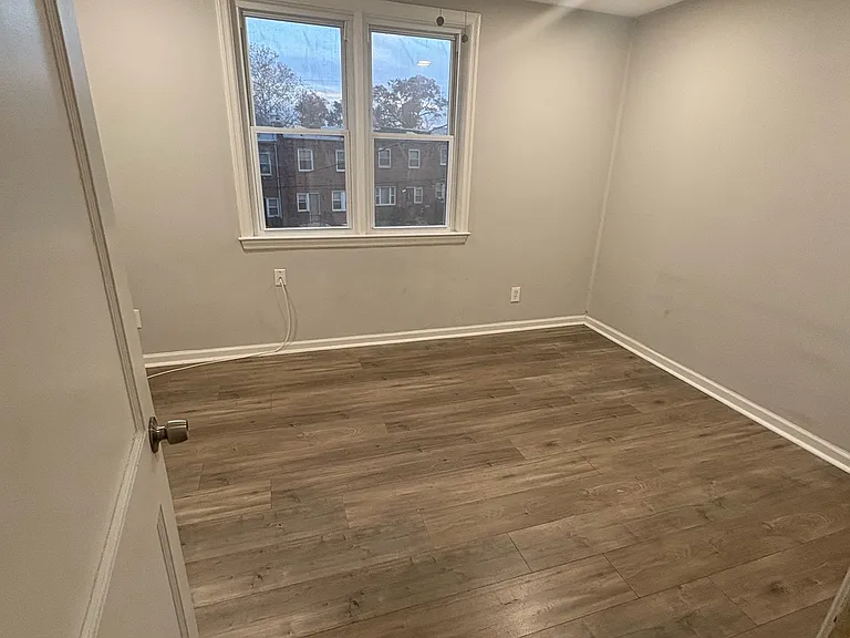 3611 W Lexington St — Photo 13