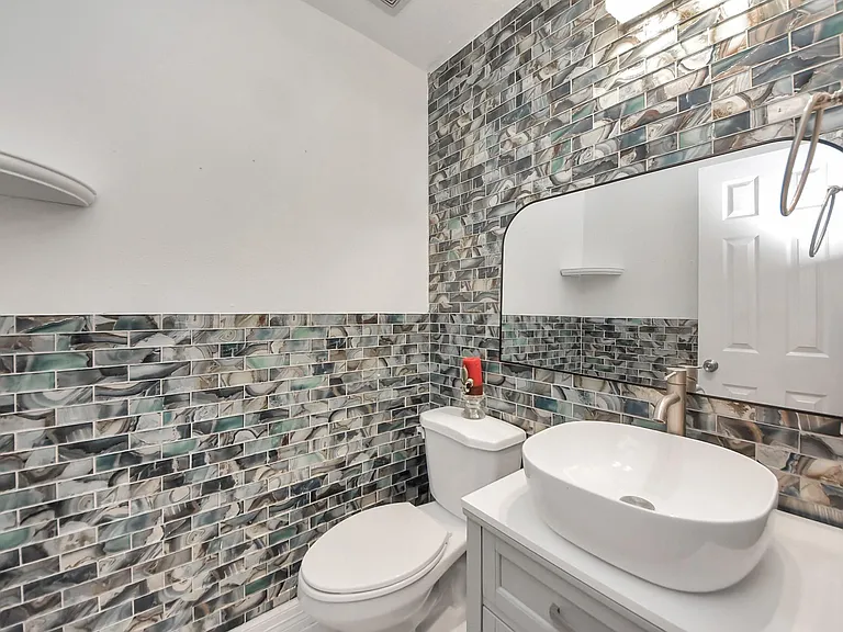 18315 Brenwood Manor Dr — Photo 33
