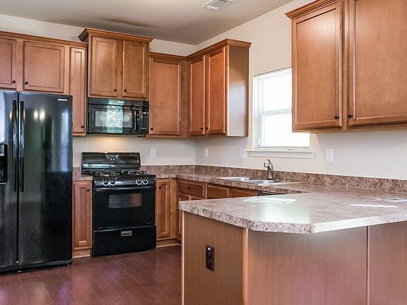 5th image of 3602 Kasner Ct NW