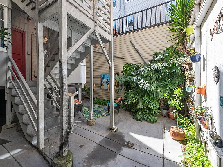 19 Harriet St — Photo 16