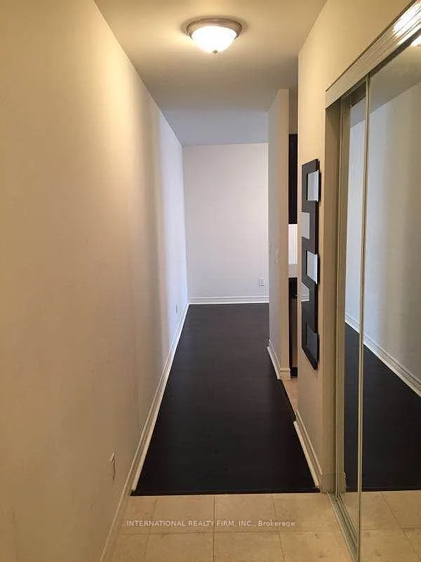 2 bed, $2,900 — Photo 4