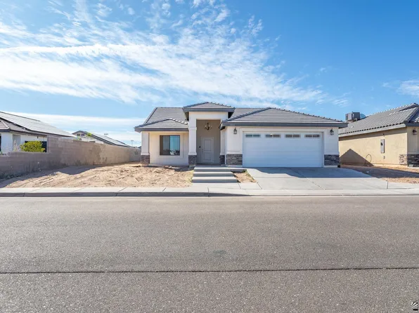 3959 E Nadine St, San Luis, AZ 85336