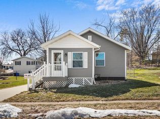 425 Seminary St, Lodi, WI 53555