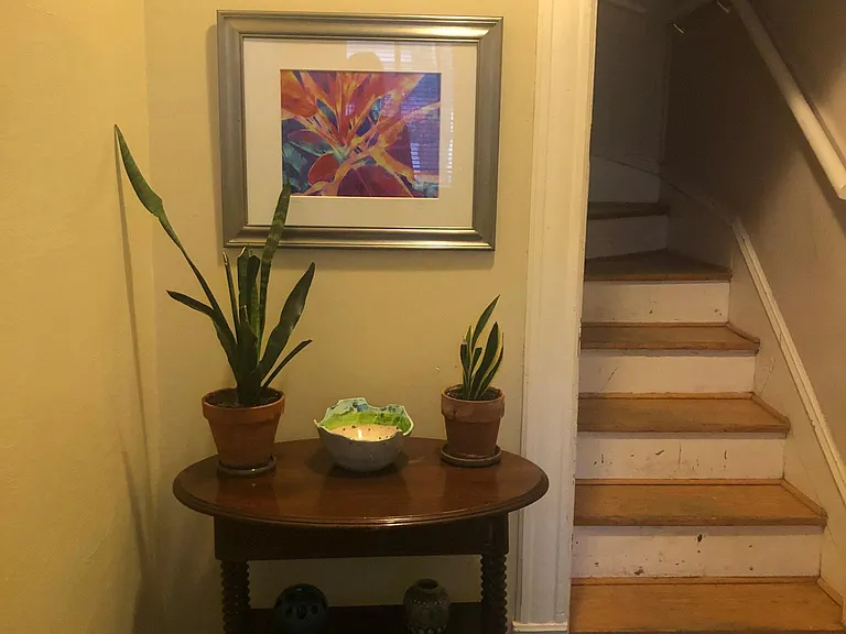 Entry to upstairs.