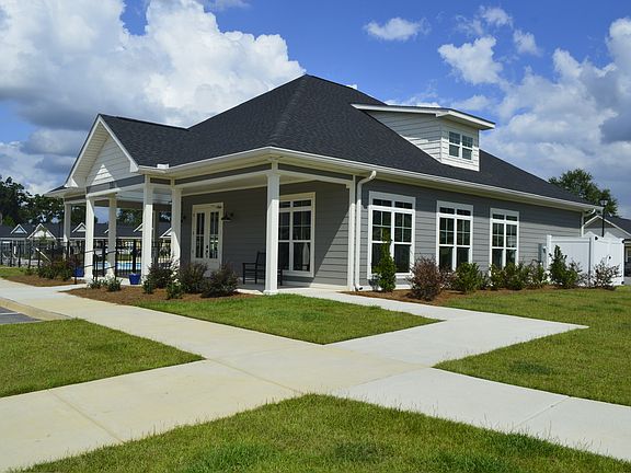 Phase II Poolhouse & Gym