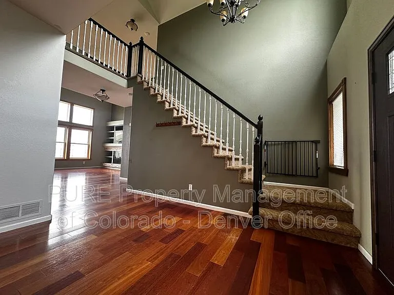 8602 Mallard Pl — Photo 5