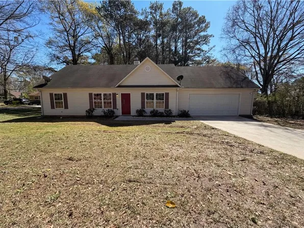 868 Scott Rd, Riverdale, GA 30296