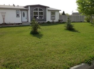 870 N Robins Ave, Idaho Falls, ID 83401