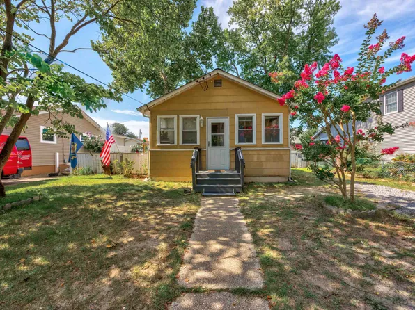 24 Utah Ave, Villas, NJ 08251