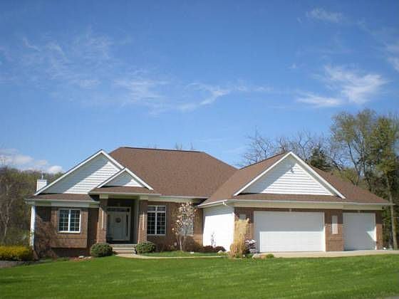 1st image of 2788 Deer Valley Dr NW