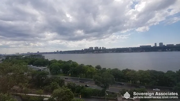 Rented by Sovereign Associates | media 9