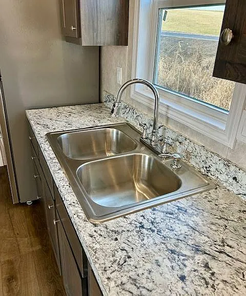 10 New Haven Ct #10 — Photo 5