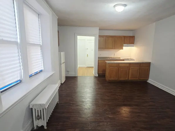 (undisclosed Address), Yonkers, NY 10704