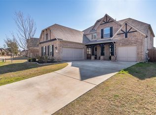 4212 Round Valley Ln, Roanoke, TX 76262