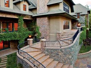 160 Cedar Ridge Dr, Lake Arrowhead, CA 92352