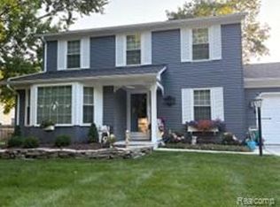 73959 Franklin Ln, Armada, MI 48005