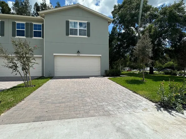 294 NE Triplet Dr, Casselberry, FL 32707