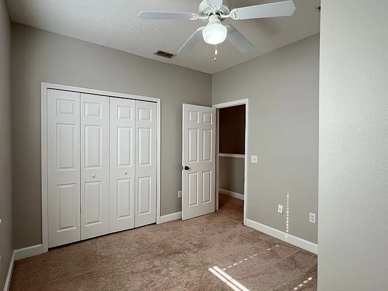 332 E Kaley St — Photo 16