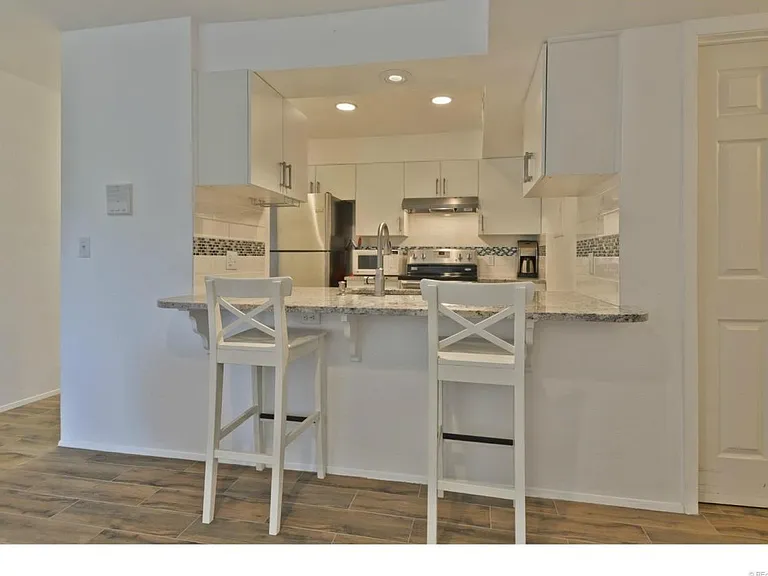6405 S Dayton St #306 — Photo 5