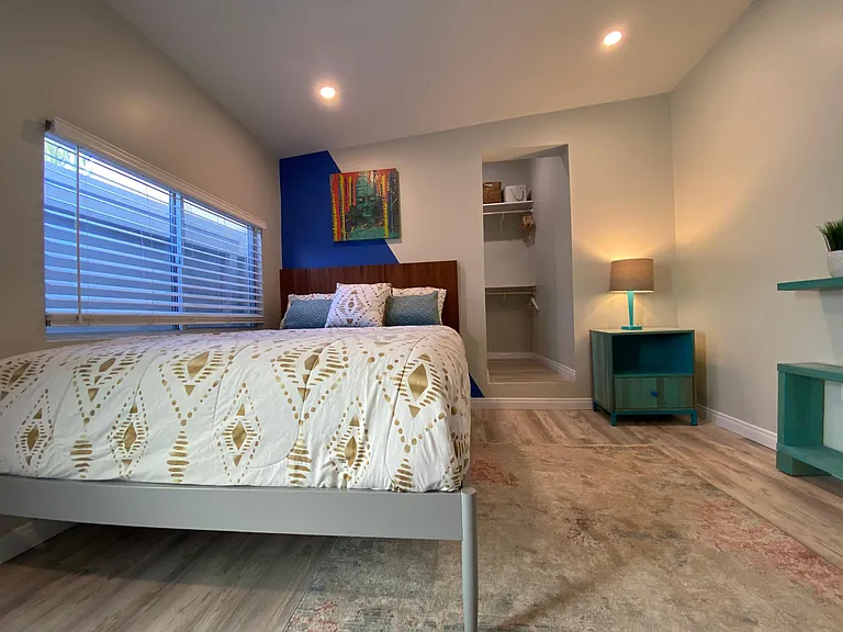 1861 Oliver Ave #5 — Photo 15