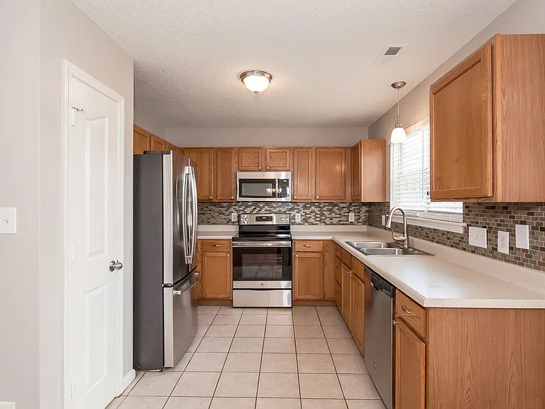 8411 Galena View Dr — Photo 6