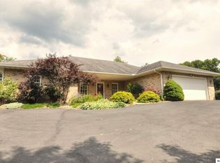310 Vernonview Dr, Mount Vernon, OH 43050