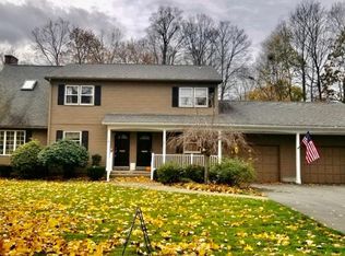 4 Founders Rd, Shrewsbury, MA 01545