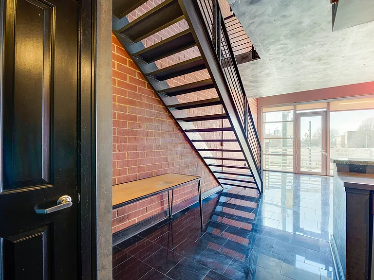 710 W Trade St #312 — Photo 3