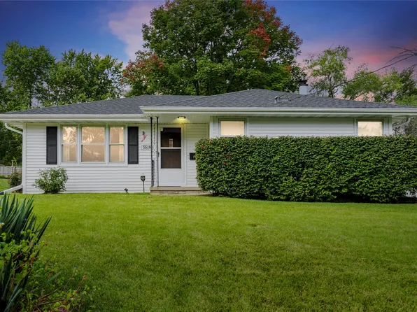 5518 SW 15th St, Des Moines, IA 50315