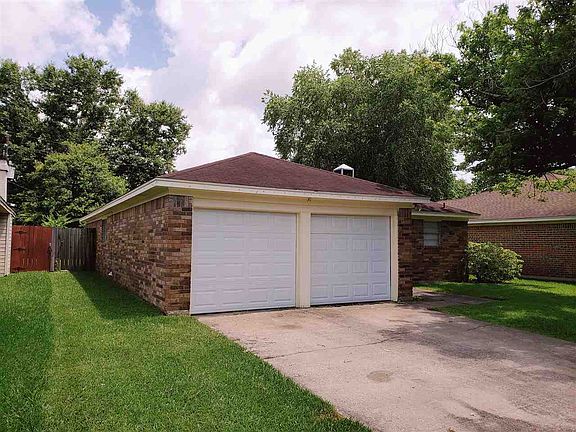 5th image of 9360 Mapes St