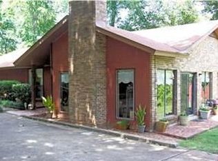 245 Starr Dr, Wetumpka, AL 36093