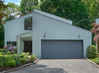 43 Talcott Rd, Rye Brook, NY 10573