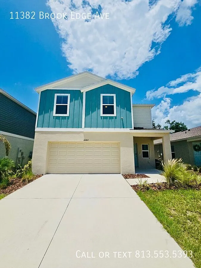 Spacious 4-Bedroom Home with 2-Car Garage in the Heart of Riverview! — Photo 2