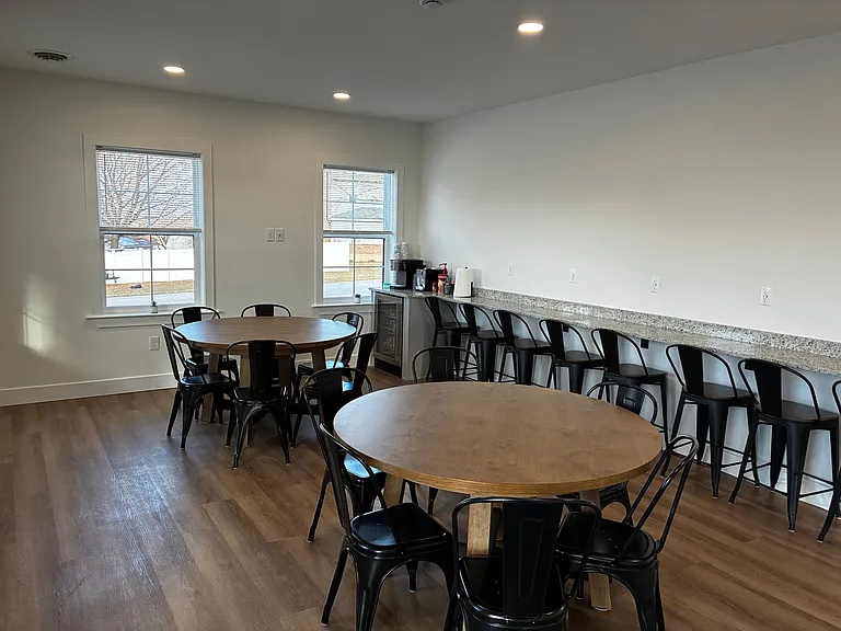 Salem Run Apartments Phase 2 — Photo 197