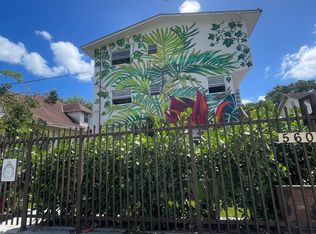 560 NW 1st St APT 7, Miami, FL 33128