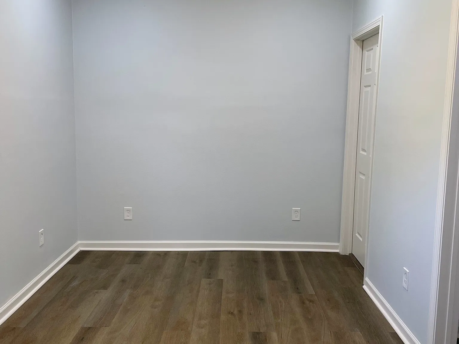 3 bed, 1500 sqft, $1,600 — Photo 2