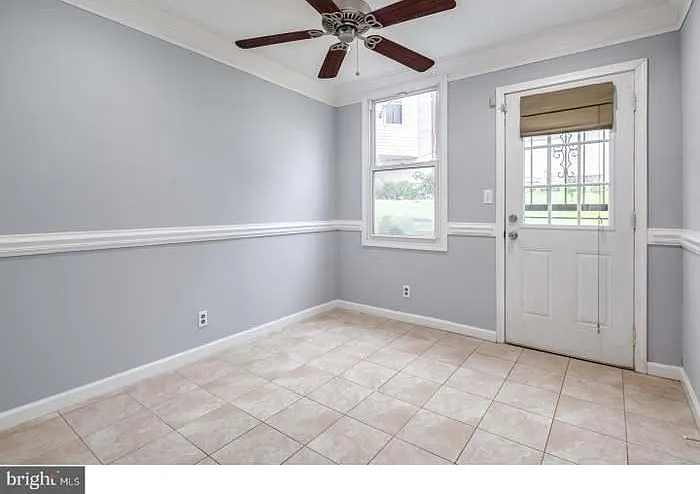 1339 S Bancroft St — Photo 8