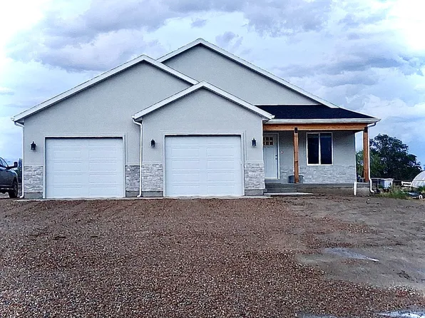 40 N 800 W, Ferron, UT 84523
