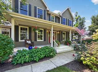 10303 E Hickory Ridge Dr, Rochelle, IL 61068
