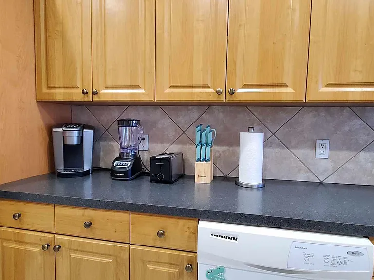 2323 Pan American Blvd — Photo 55