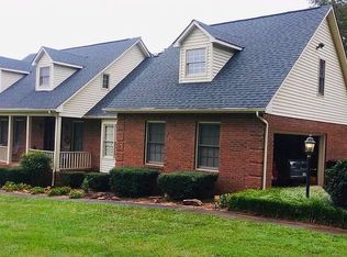 2105 E Winds Ave, Morganton, NC 28655