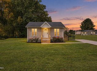 110 Muncey Ln, Elizabethton, TN 37643