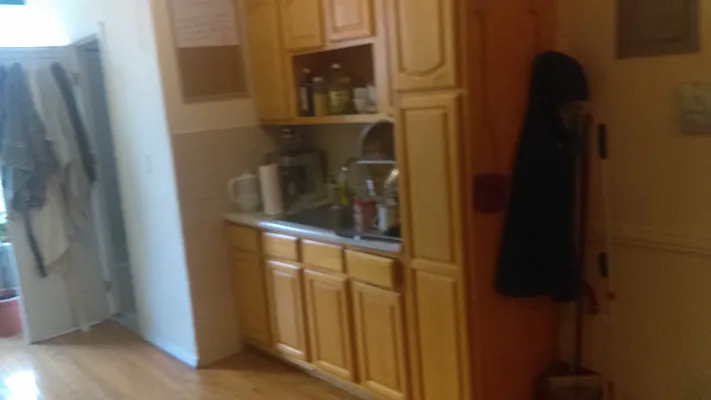 Rented by The Hamilton Group | media 9