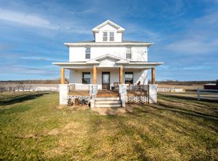 1801 Lee Center Rd, Amboy, IL 61310